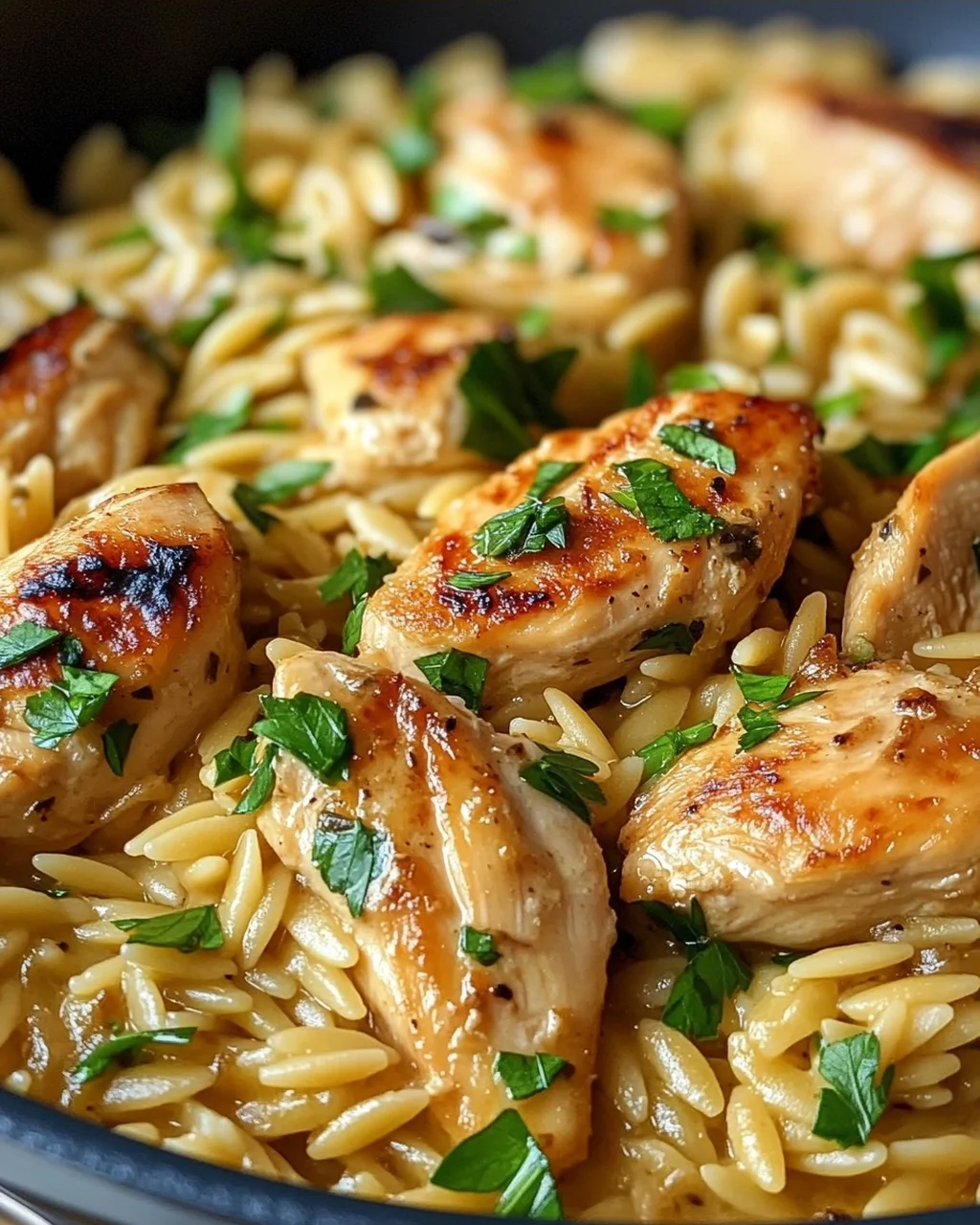 One Pot Orzo Pasta mit Hähnchen