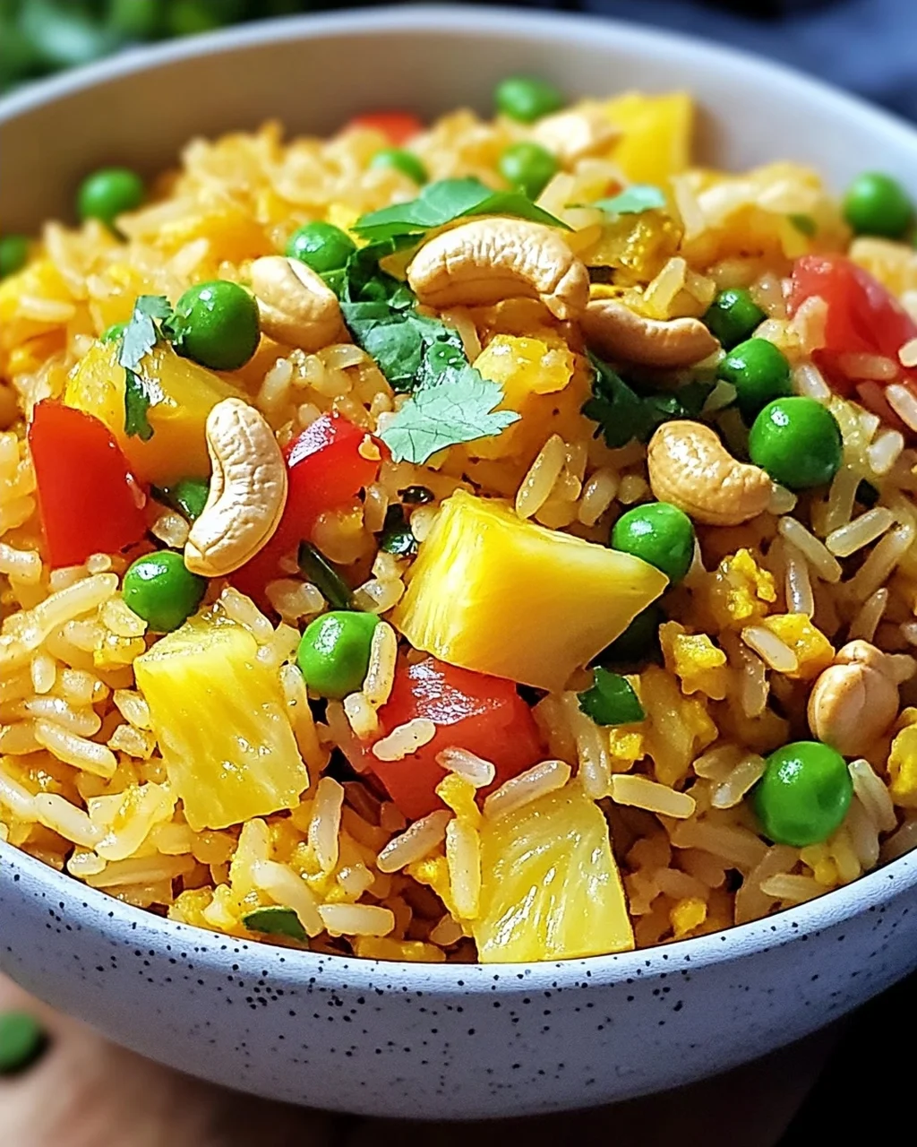 Thailändischer Ananas gebratener Reis für jeden Tag